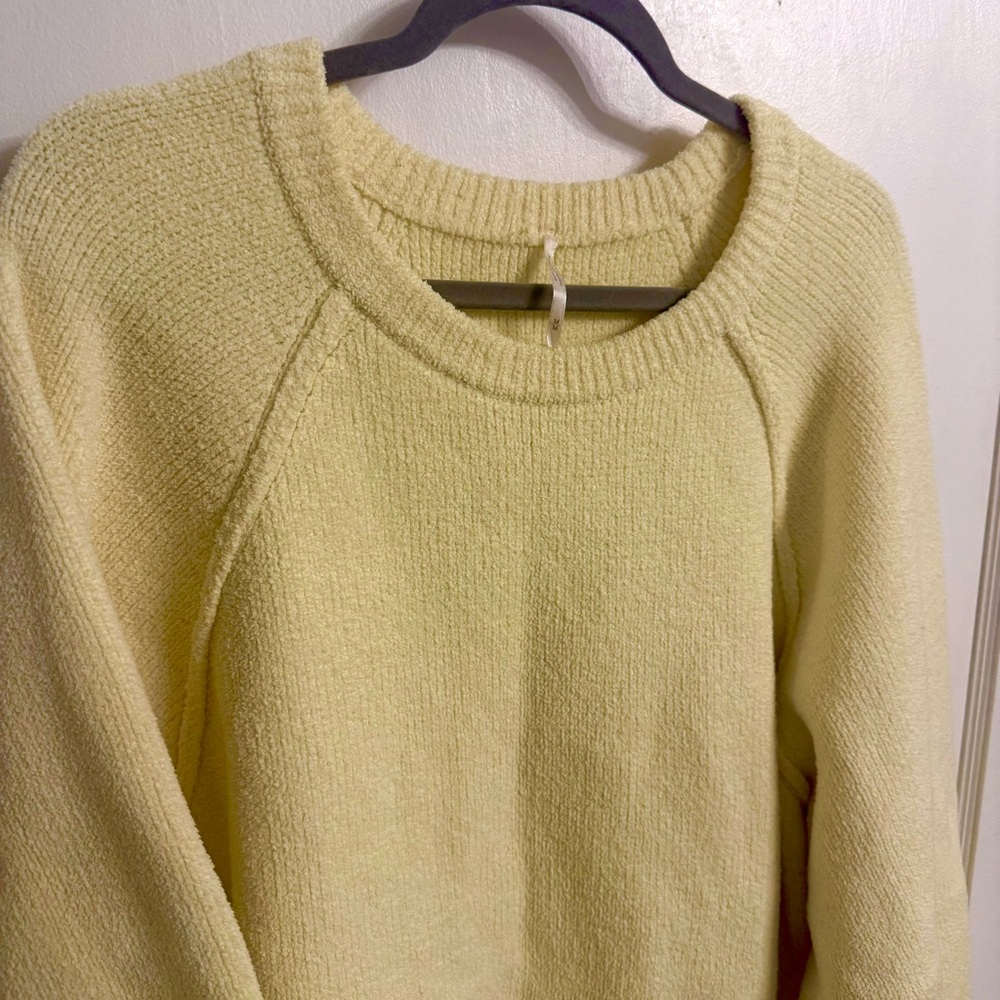 Free People Oversized Sweater - Picture 2 of 3